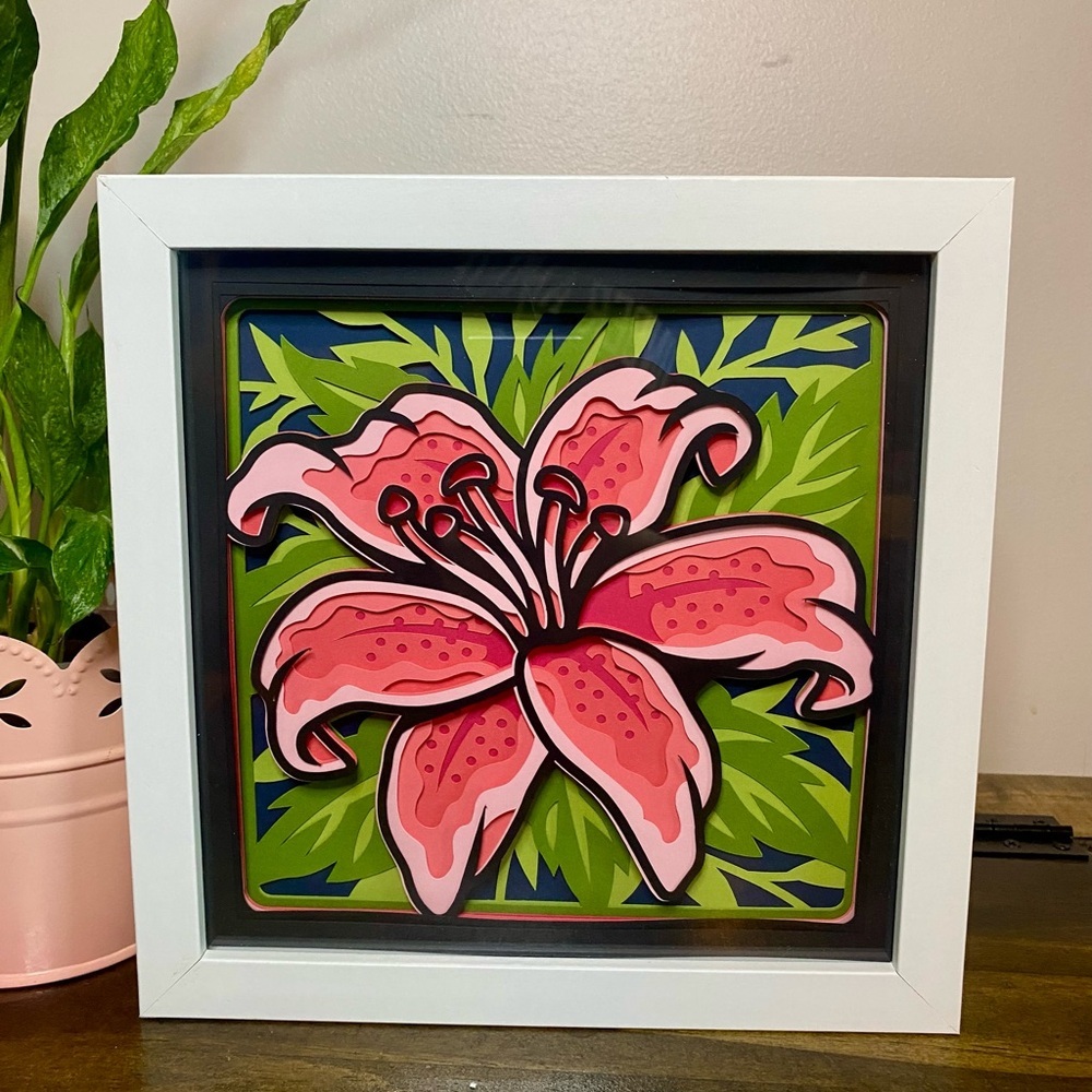 3D Lily Shadowbox - Picture 5 of 8